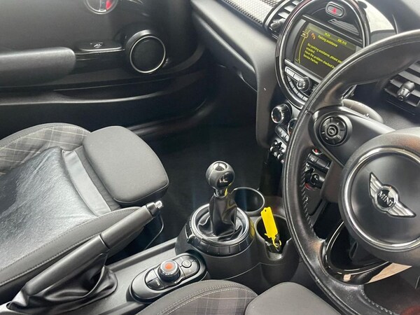 Used MINI Hatch 2014 for sale - 76147451: Photo 40