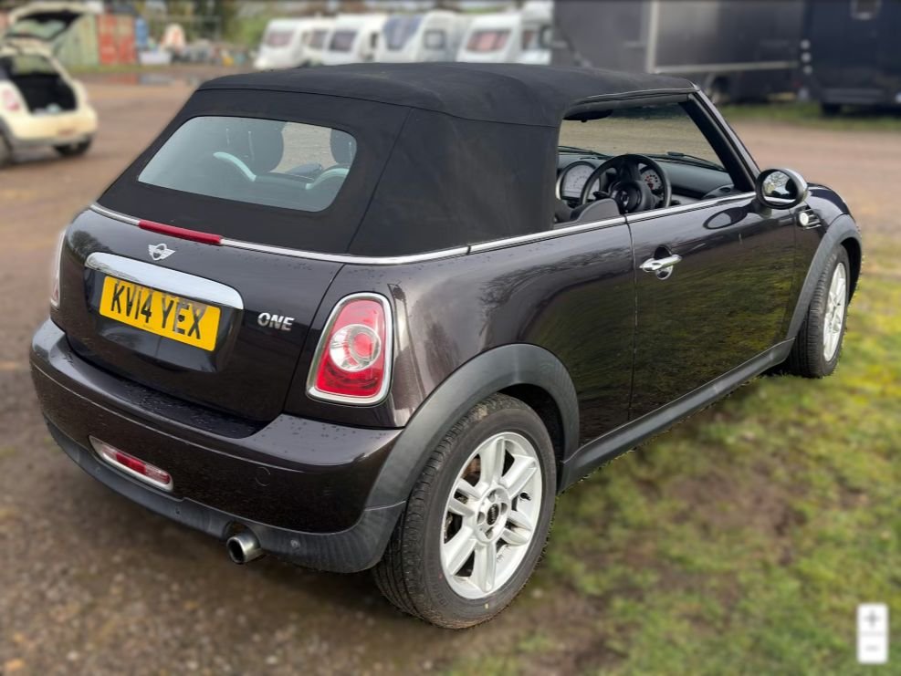 Used MINI Convertible 2014 for sale - 77747953: Photo 10