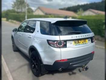 Used Land Rover Discovery Sport 2017 for sale - 75220766: Photo