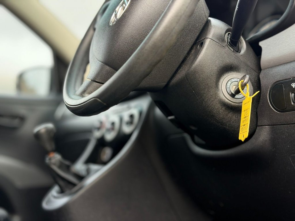 Used Hyundai i10 2010 for sale - 77748382: Photo 49