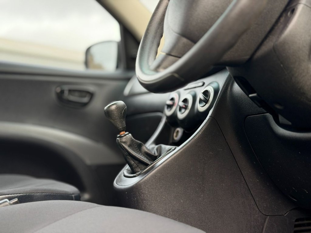 Used Hyundai i10 2010 for sale - 77748382: Photo 50