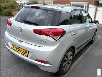 Used Hyundai i20 2016 for sale - 76118506: Photo 3