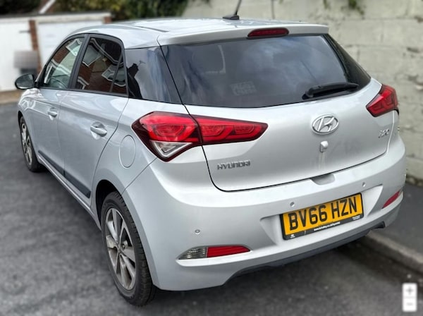 Used Hyundai i20 2016 for sale - 76118506: Photo 4