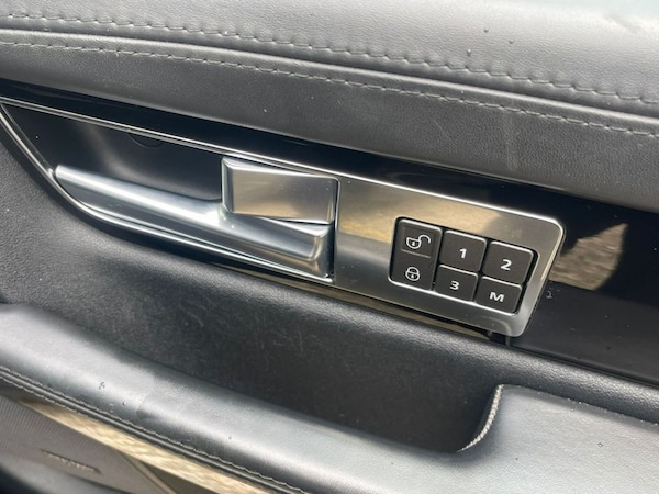 Used Land Rover Range Rover Sport 2013 for sale - 74501791: Photo 34