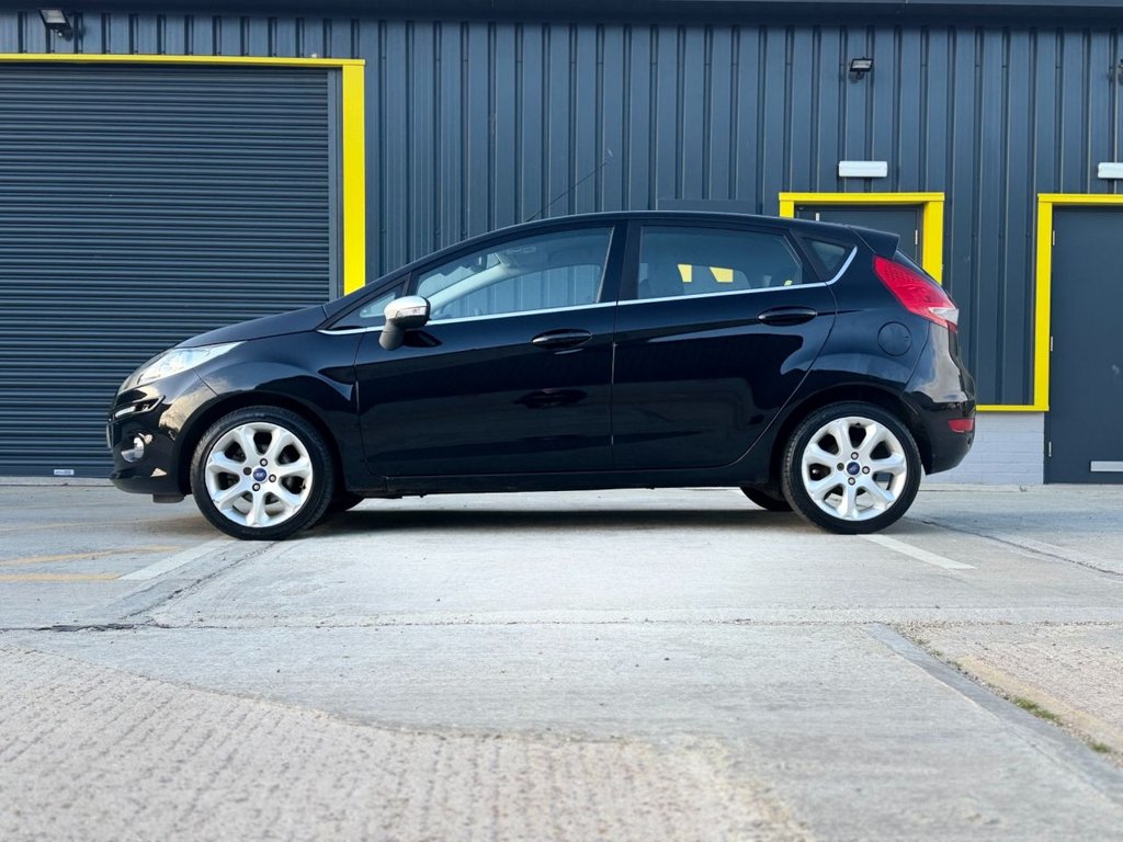 Used Ford Fiesta 2012 for sale - 77327795: Photo 48