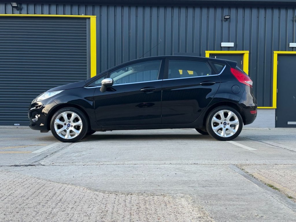 Used Ford Fiesta 2012 for sale - 77327795: Photo 6