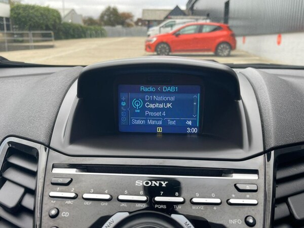 Used Ford Fiesta 2016 for sale - 76203444: Photo 19