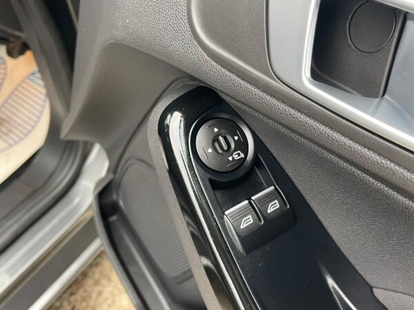 Used Ford Fiesta 2016 for sale - 76203444: Photo 35
