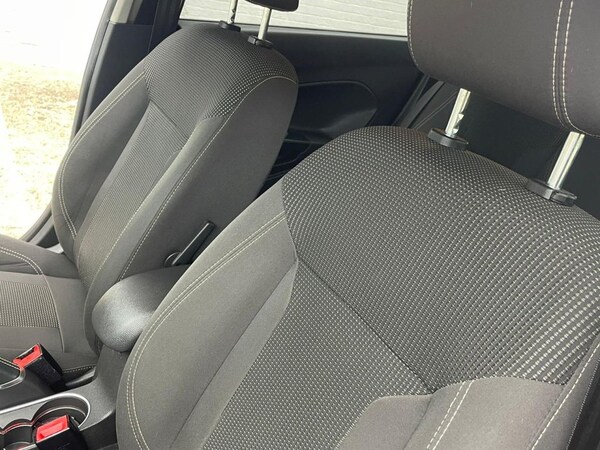 Used Ford Fiesta 2016 for sale - 76203444: Photo 40