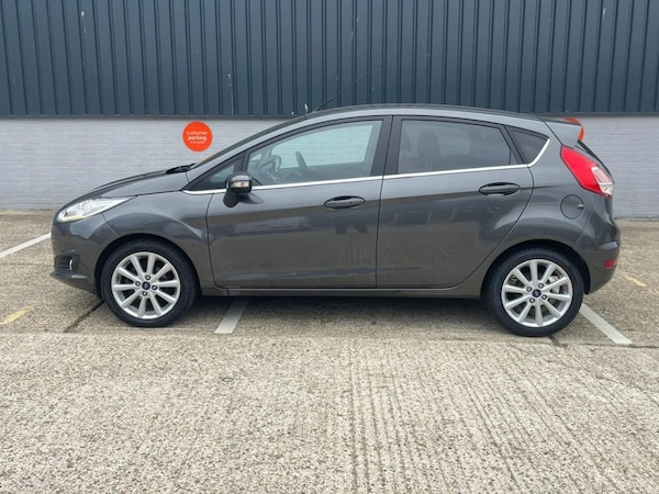 Used Ford Fiesta 2016 for sale - 76203444: Photo 5