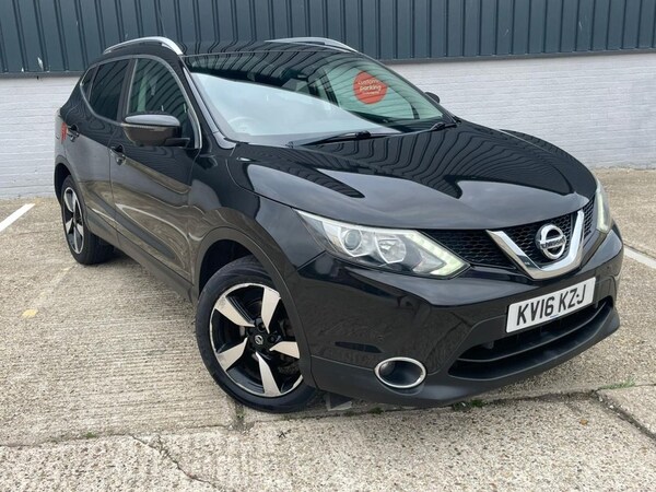 Used Nissan Qashqai 2016 for sale - 76147890: Photo 2