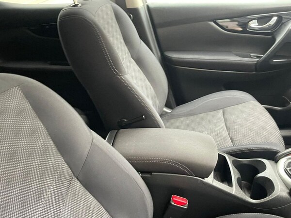 Used Nissan Qashqai 2016 for sale - 76147890: Photo 43