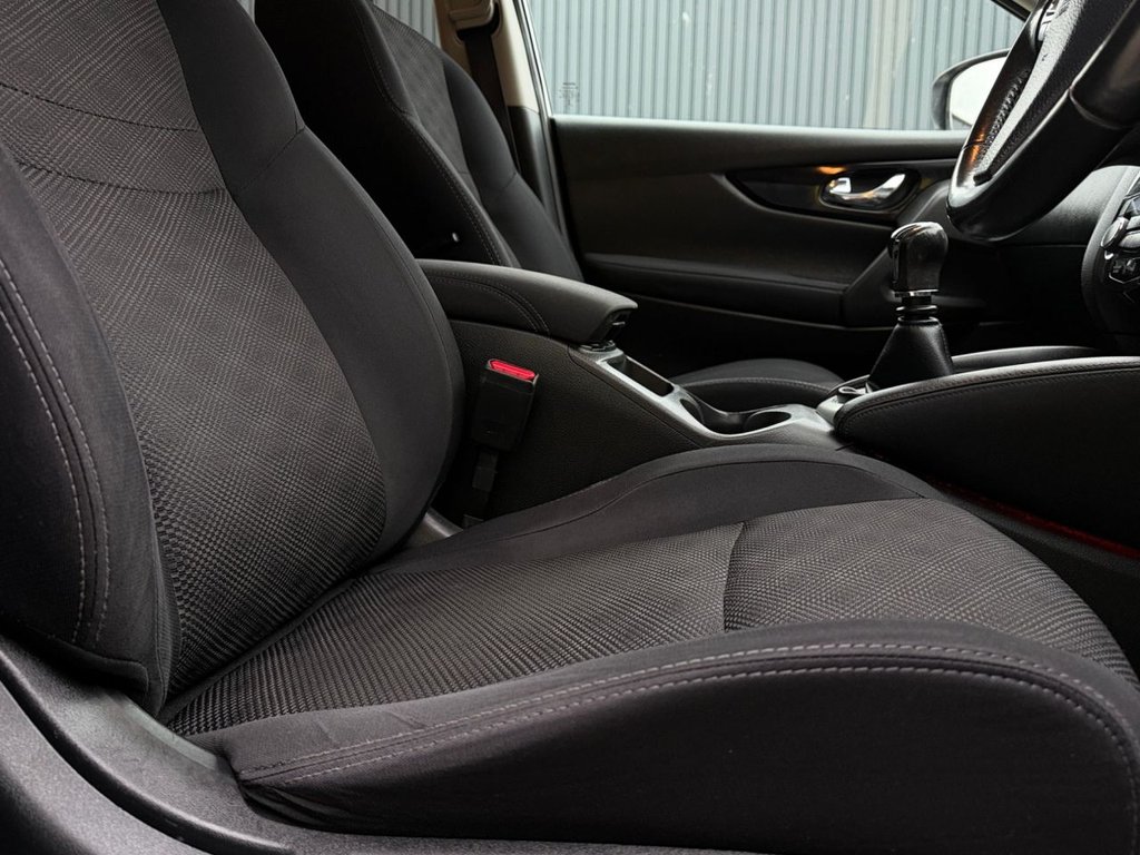 Used Nissan Qashqai 2017 for sale - 77064864: Photo 17