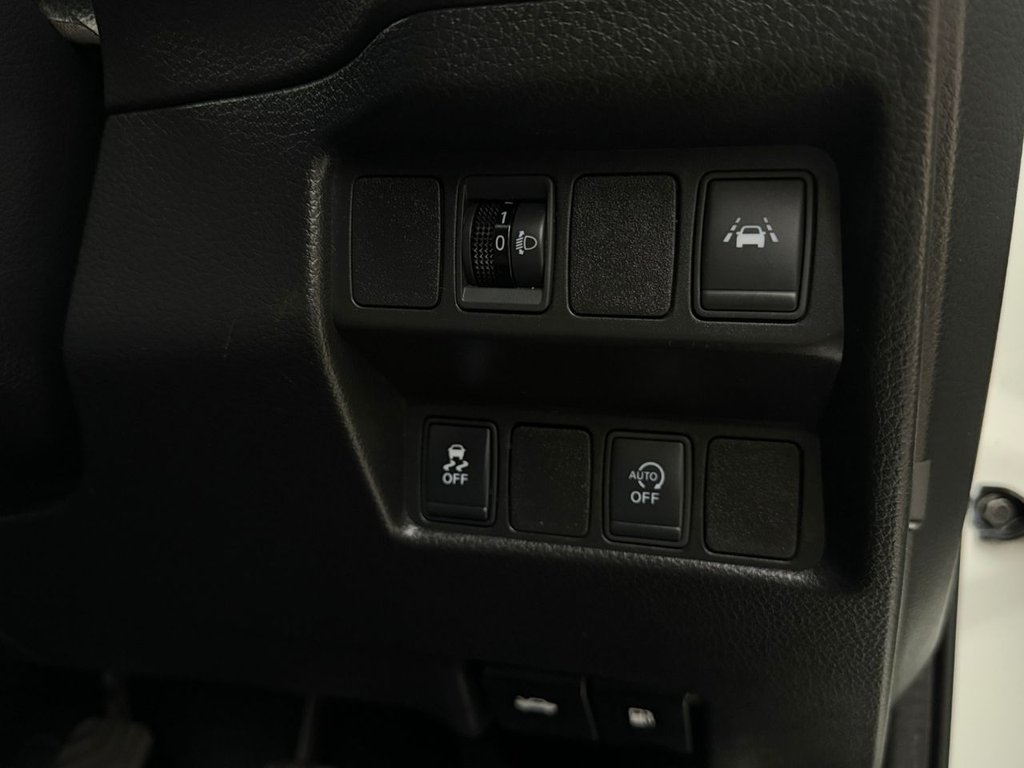 Used Nissan Qashqai 2017 for sale - 77064864: Photo 47