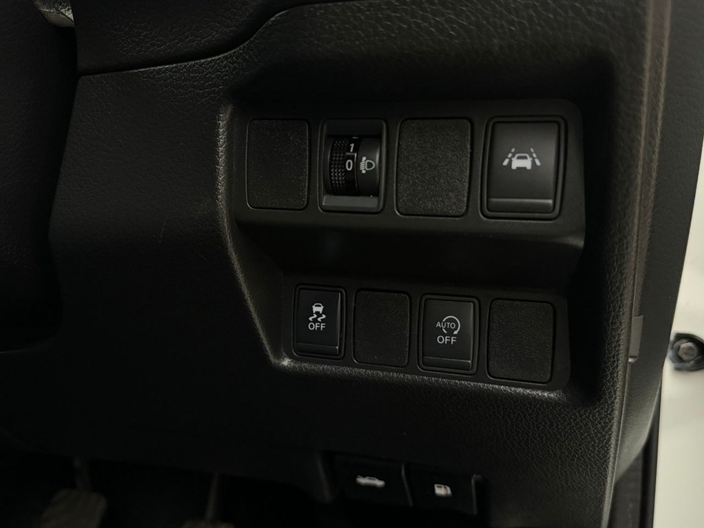 Used Nissan Qashqai 2017 for sale - 77064864: Photo 48