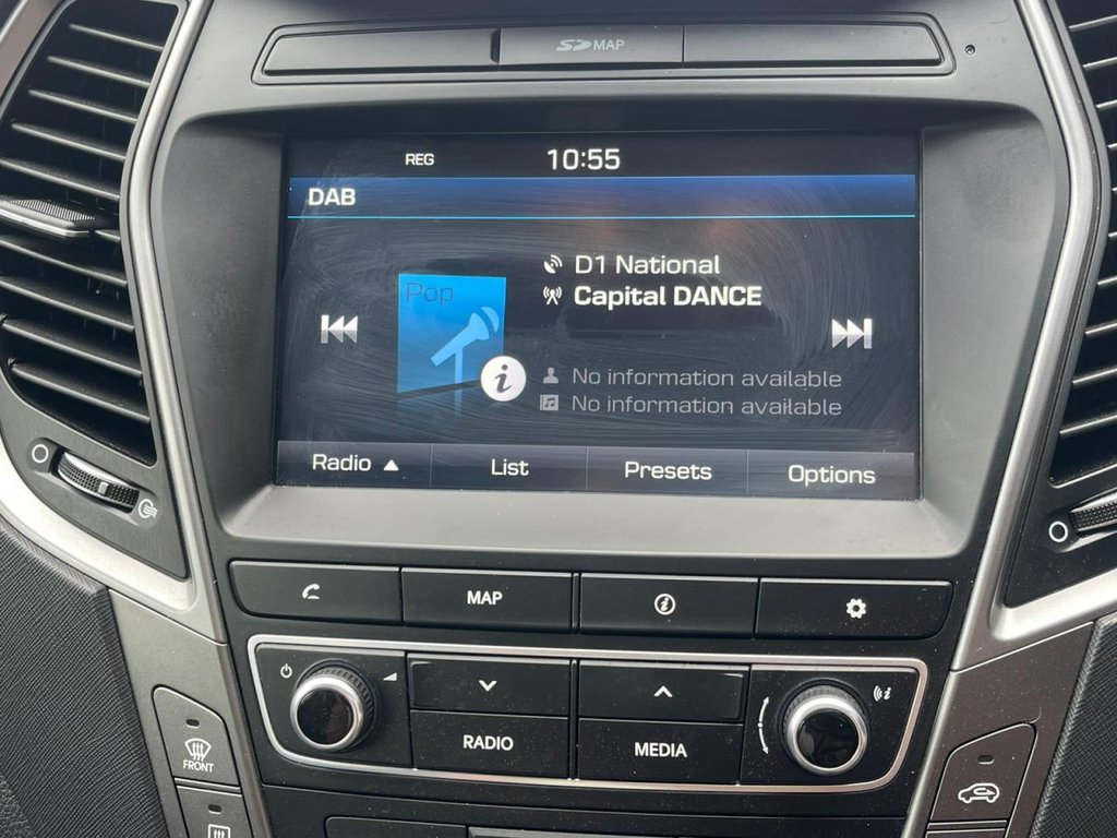 Used Hyundai Santa Fe 2016 for sale - 75831052: Photo 17
