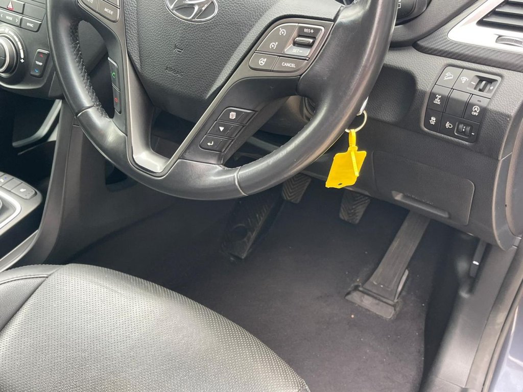 Used Hyundai Santa Fe 2016 for sale - 75831052: Photo 30