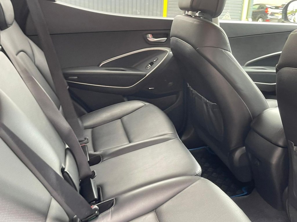 Used Hyundai Santa Fe 2016 for sale - 75831052: Photo 43