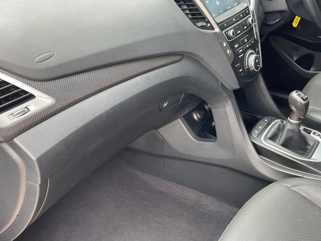 Used Hyundai Santa Fe 2016 for sale - 75831052: Photo 50