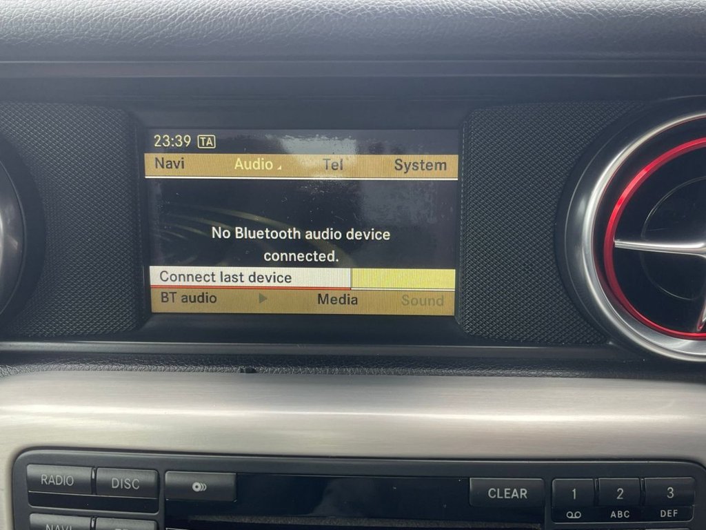 Used Mercedes-Benz SLK 2011 for sale - 76147895: Photo 38