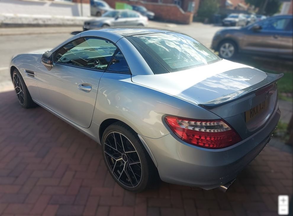 Used Mercedes-Benz SLK 2011 for sale - 76147895: Photo 4