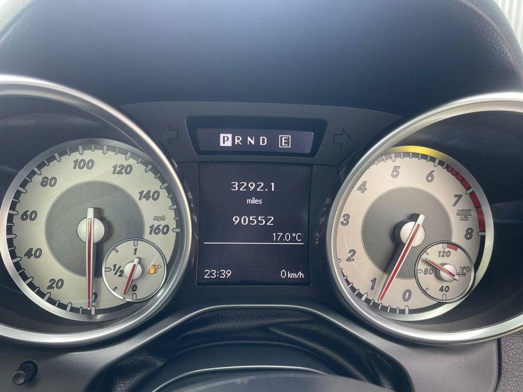 Used Mercedes-Benz SLK 2011 for sale - 76147895: Photo 43