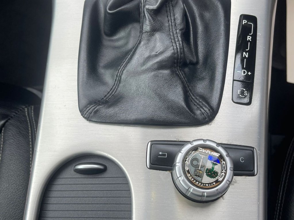 Used Mercedes-Benz SLK 2011 for sale - 76147895: Photo 44