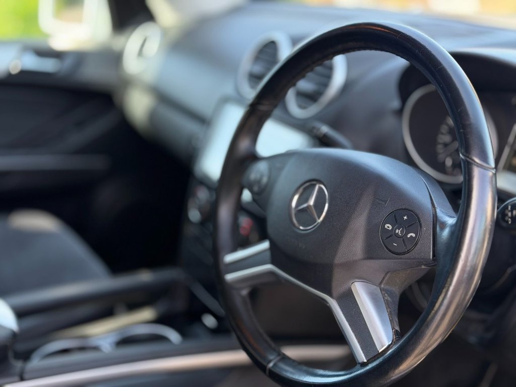 Used Mercedes-Benz M Class 2012 for sale - 77967031: Photo 39