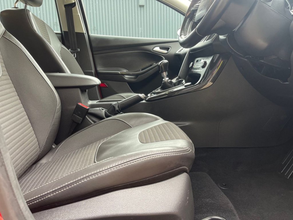 Used Ford Focus 2015 for sale - 76962172: Photo 34