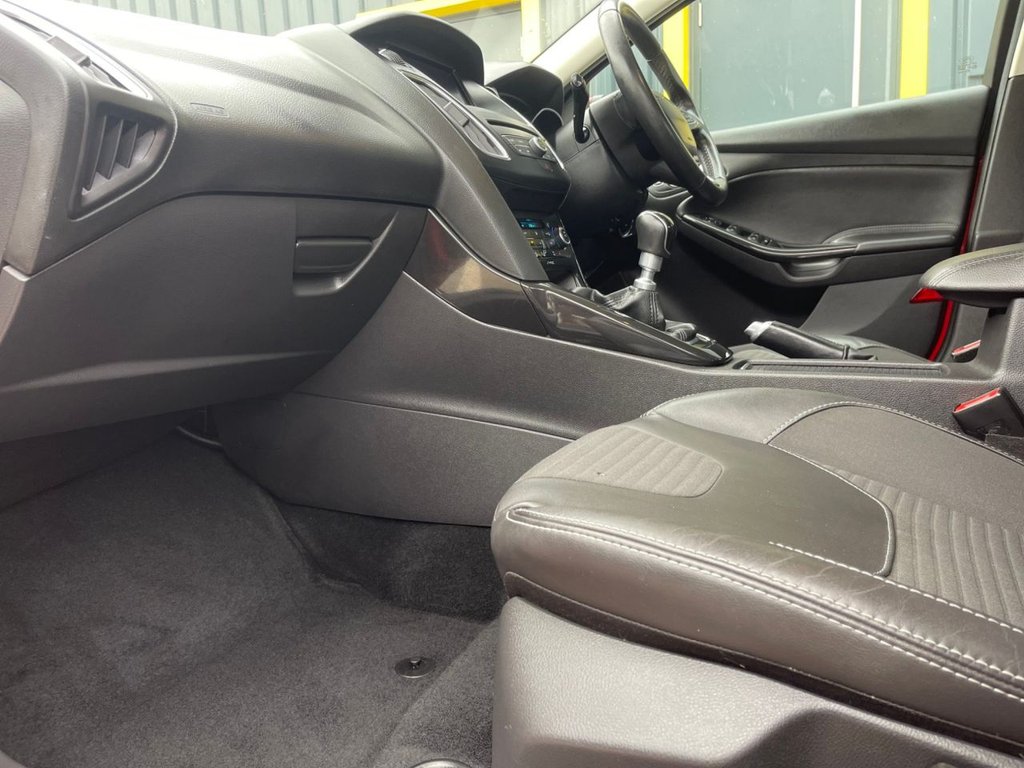 Used Ford Focus 2015 for sale - 76962172: Photo 38