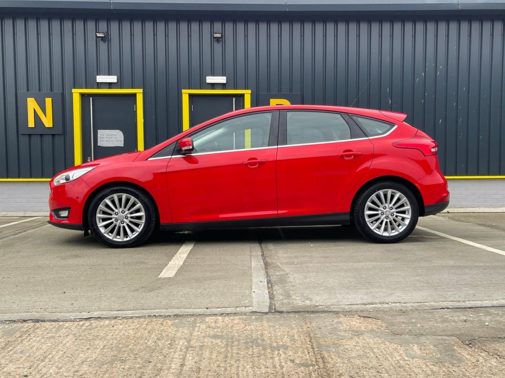 Used Ford Focus 2015 for sale - 76962172: Photo 5