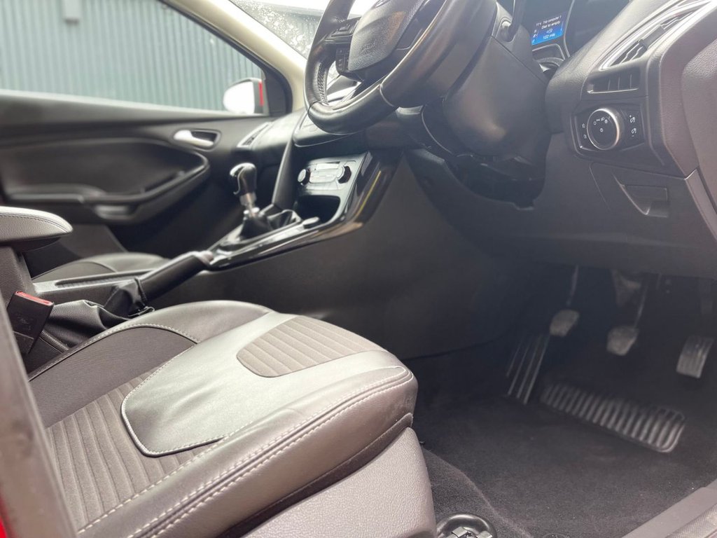 Used Ford Focus 2015 for sale - 76962172: Photo 7