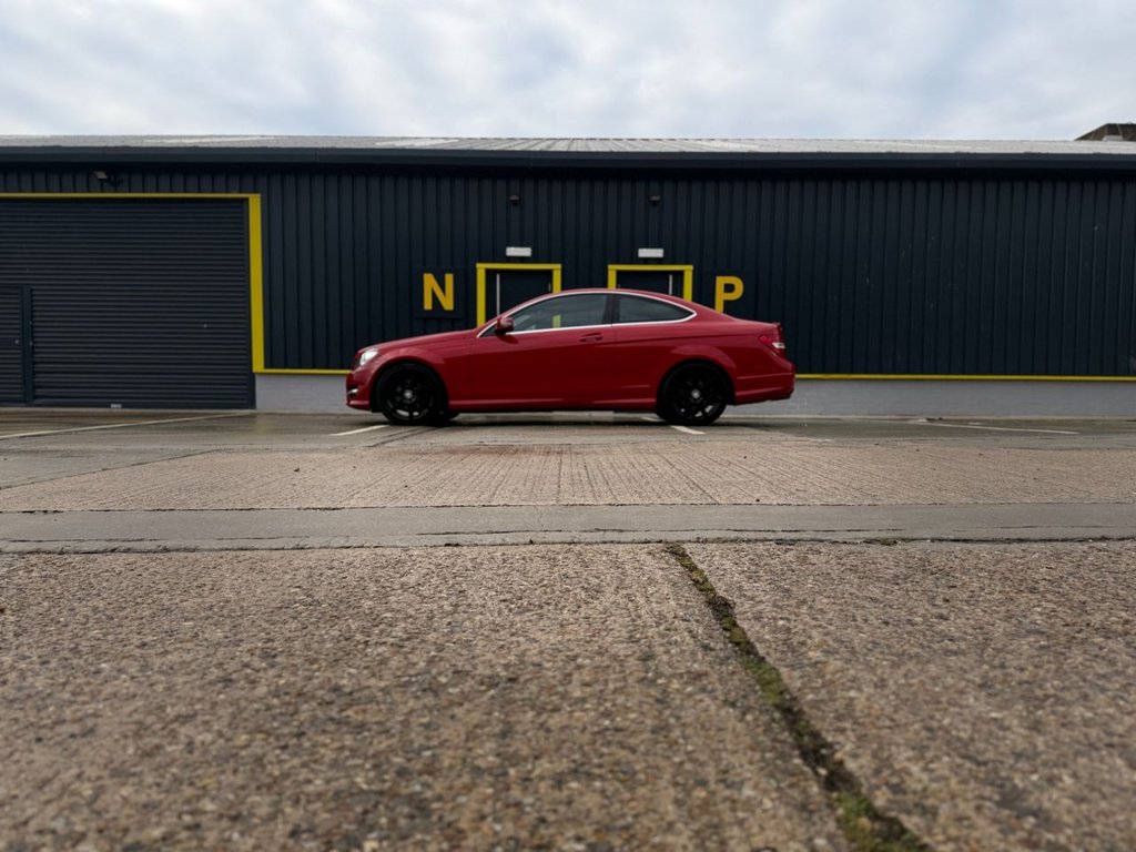 Used Mercedes-Benz C Class 2015 for sale - 77014576: Photo 26