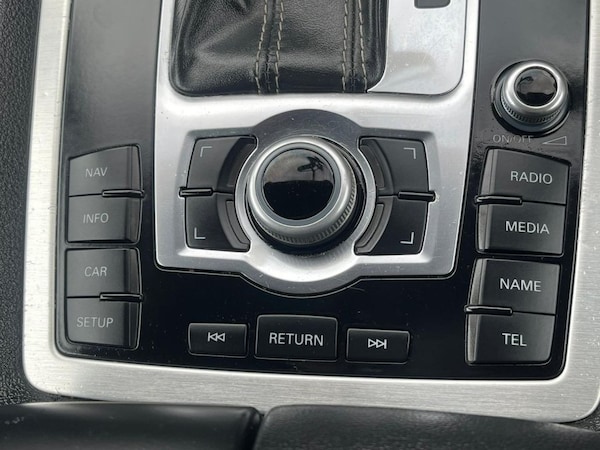 Used Audi Q7 2011 for sale - 73713753: Photo 26
