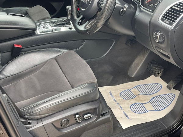 Used Audi Q7 2011 for sale - 73713753: Photo 43