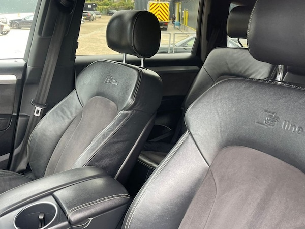 Used Audi Q7 2011 for sale - 73713753: Photo 48