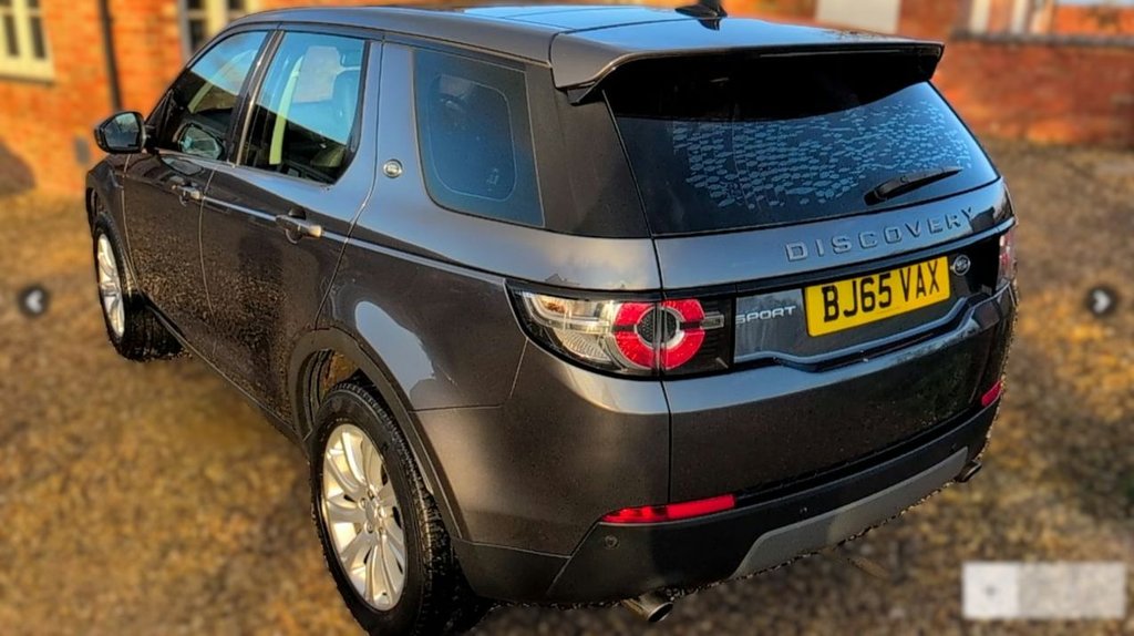 Used Land Rover Discovery Sport 2015 for sale - 77383855: Photo 12
