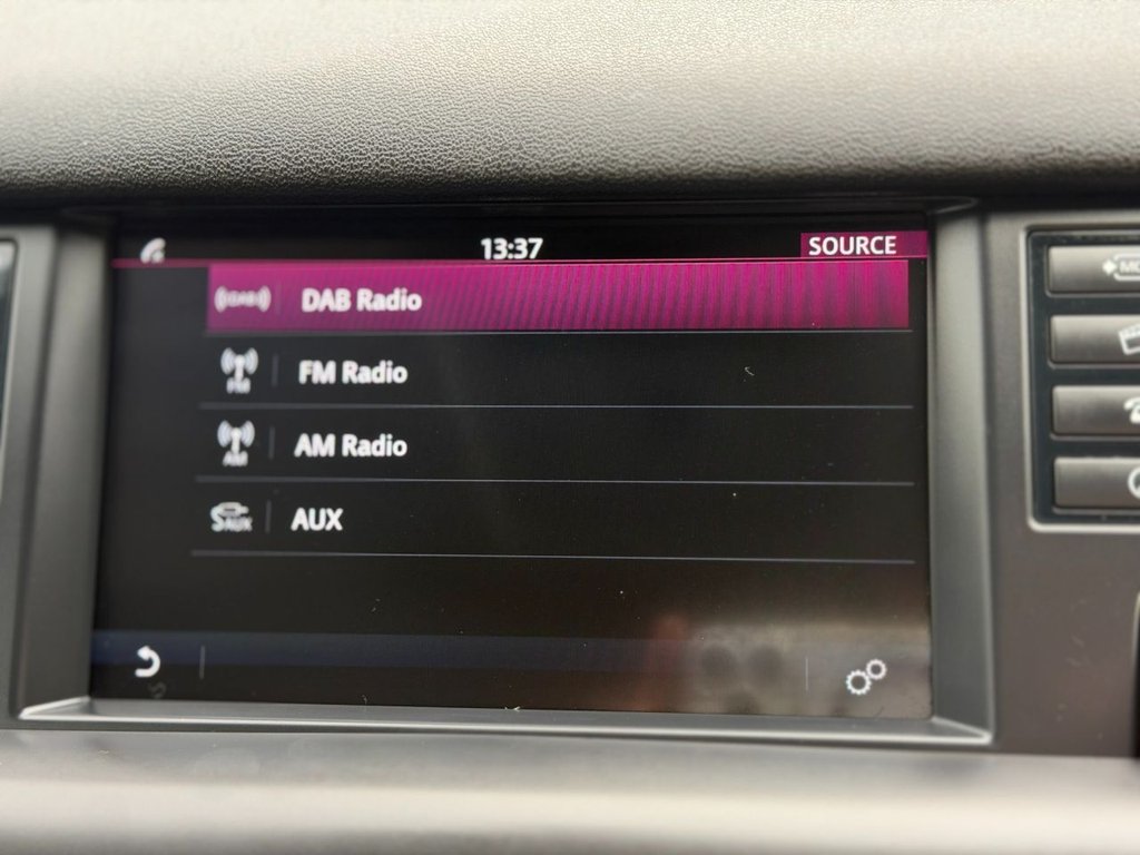 Used Land Rover Discovery Sport 2015 for sale - 77383855: Photo 25