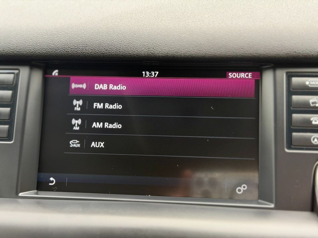 Used Land Rover Discovery Sport 2015 for sale - 77383855: Photo 26