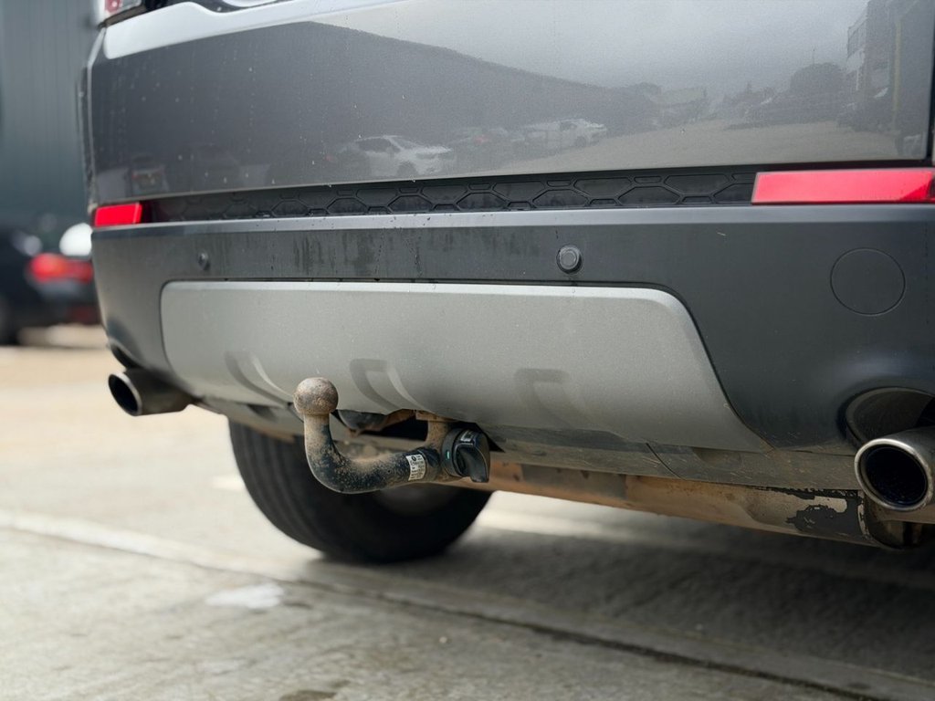 Used Land Rover Discovery Sport 2015 for sale - 77383855: Photo 40