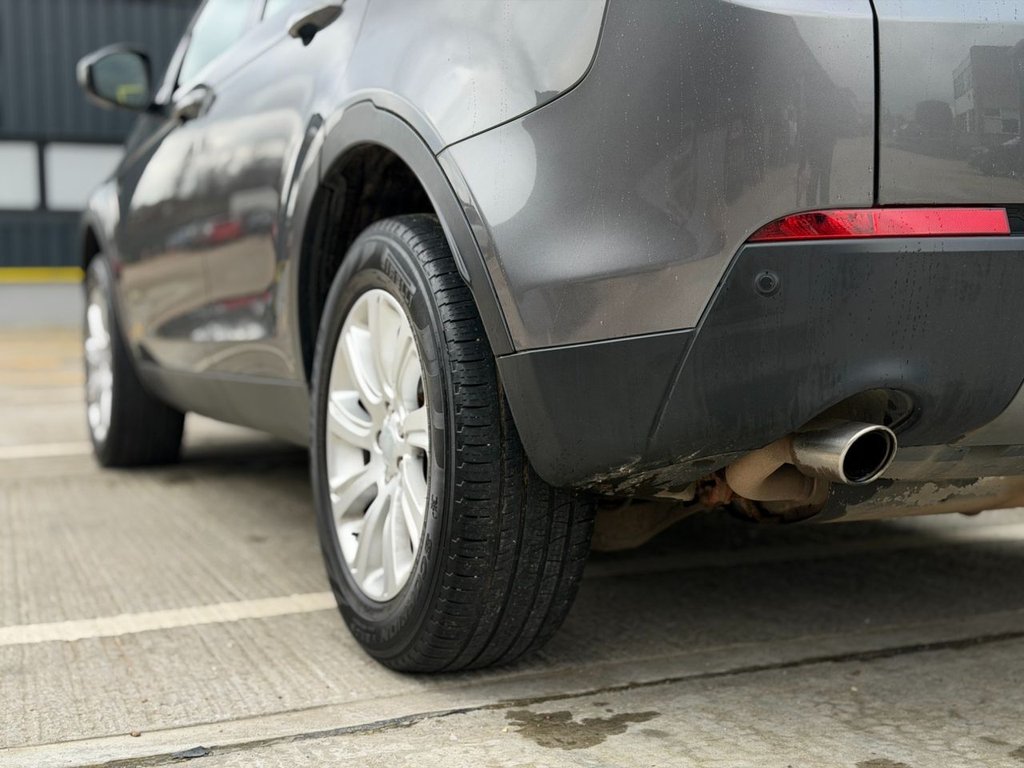 Used Land Rover Discovery Sport 2015 for sale - 77383855: Photo 41