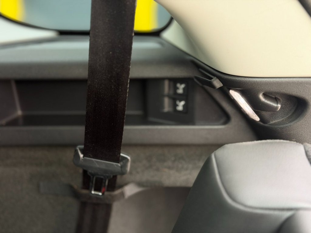 Used Land Rover Discovery Sport 2015 for sale - 77383855: Photo 45