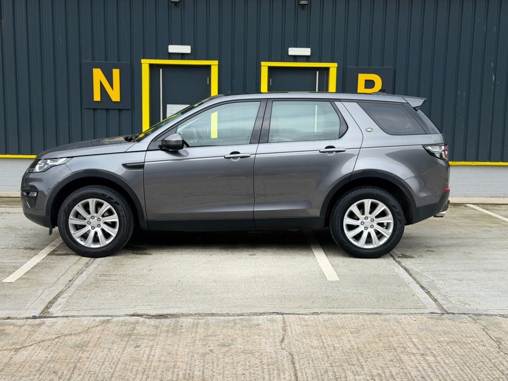 Used Land Rover Discovery Sport 2015 for sale - 77383855: Photo 49