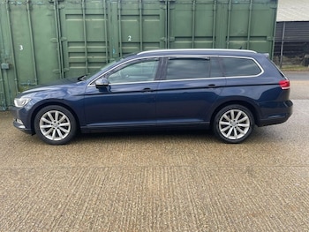 Used Volkswagen Passat 2016 for sale - 75830499: Photo
