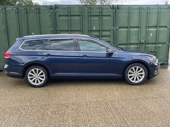Used Volkswagen Passat 2016 for sale - 75830499: Photo