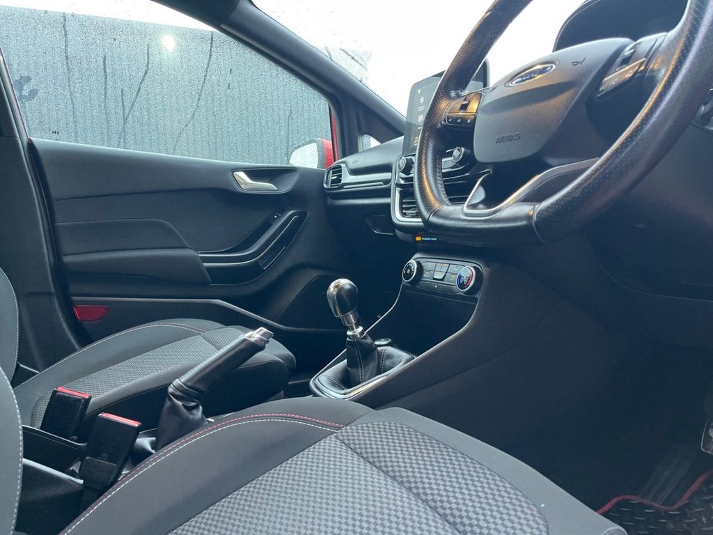 Used Ford Fiesta 2018 for sale - 76797953: Photo 32