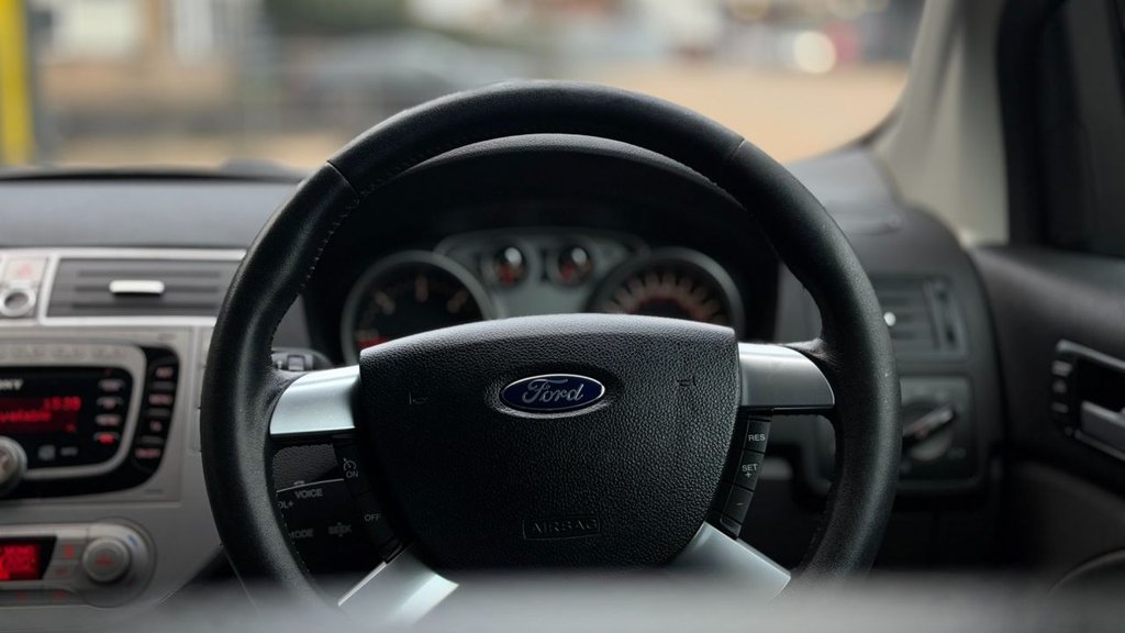 Used Ford Kuga 2010 for sale - 77313394: Photo 8