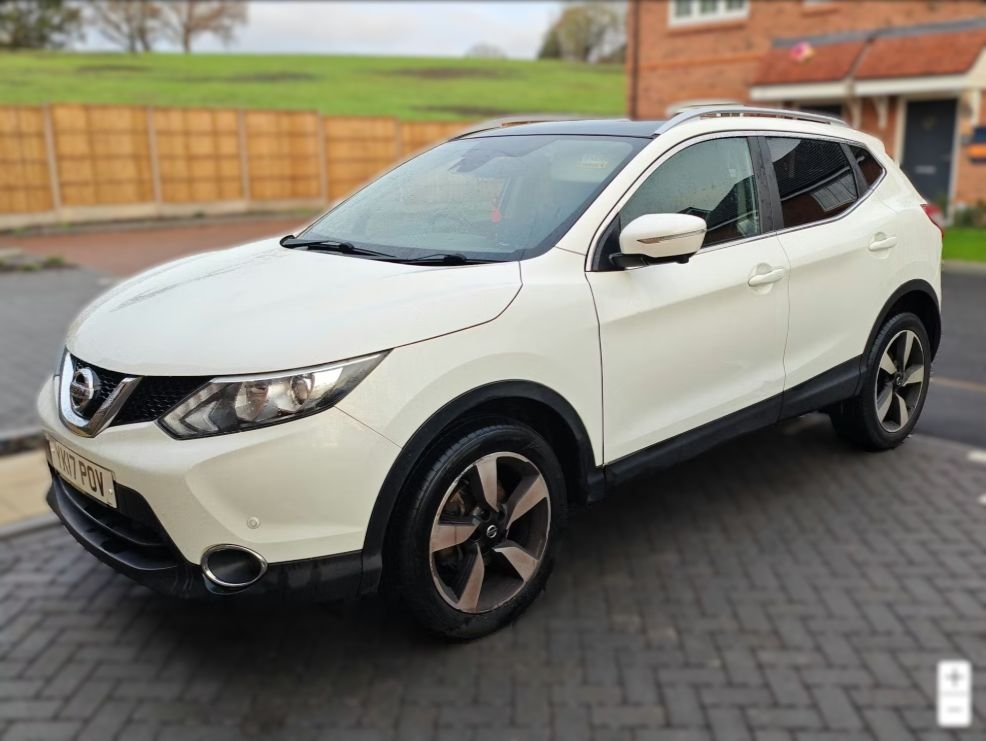 Used Nissan Qashqai 2017 for sale - 76900540: Photo 6