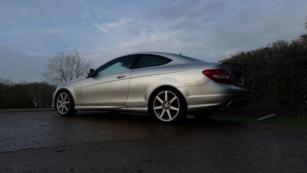 Used Mercedes-Benz C Class 2014 for sale - 77188613: Photo 6