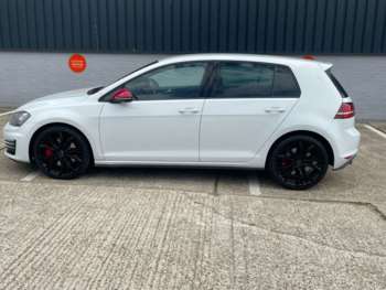 Used Volkswagen Golf 2014 for sale - 74607106: Photo